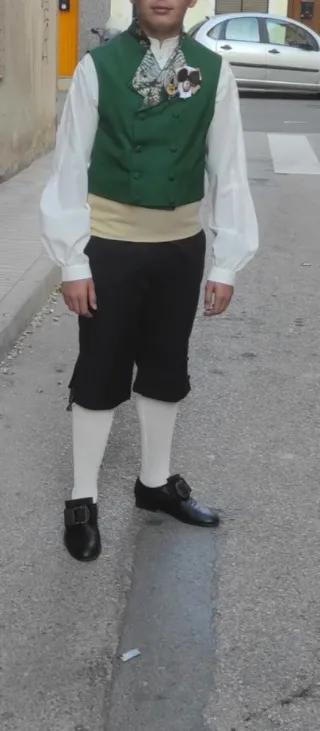 Traje de Fallero verde y blanco