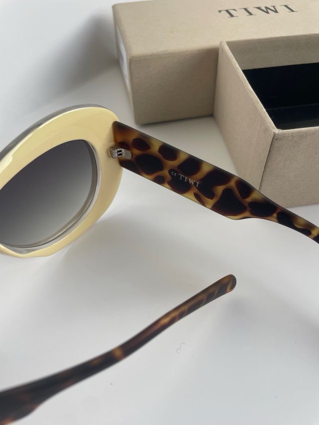 Gafas de sol TIWI beige y multicolor