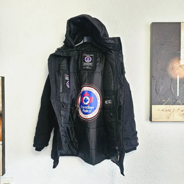 Abrigo Canadian Peak Talla M Negro