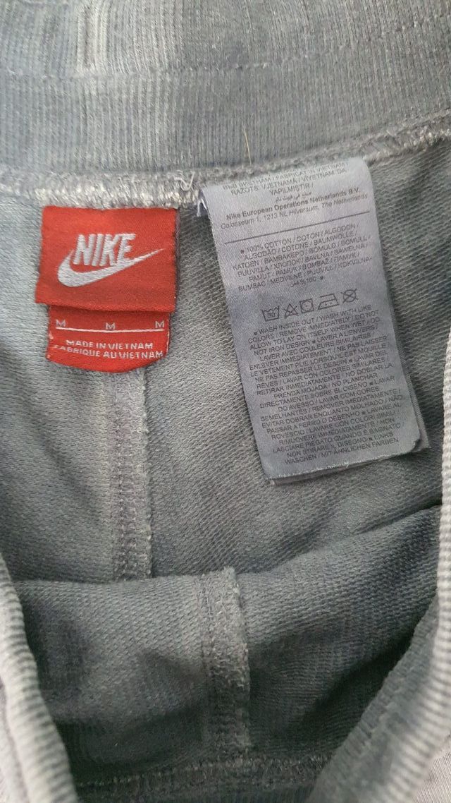 Pantalón corto Nike Gris Talla M