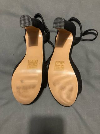 Sandalias tacón Marypaz negras talla 36