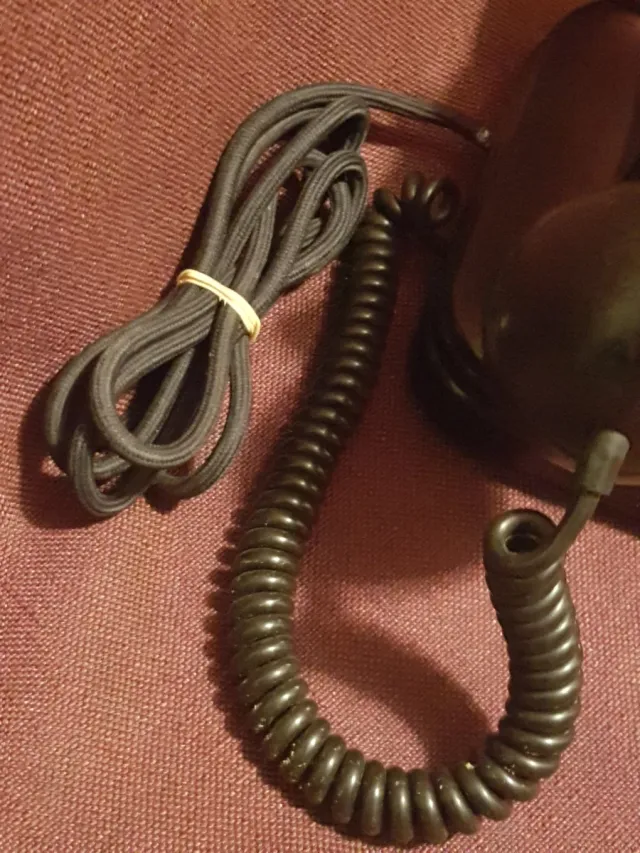 Teléfono clásico de sobremesa  en Baquelita.( CTNE