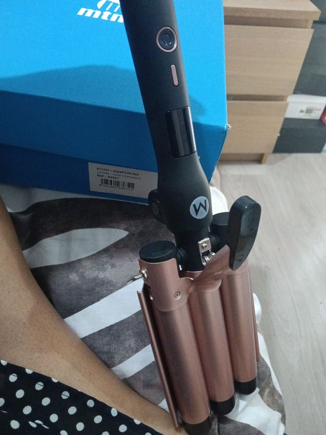 Rizador de pelo 3 barrillas negro/dorado