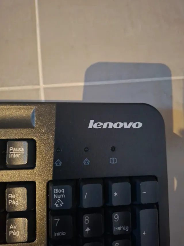 Teclado Lenovo Negro