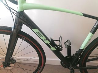 BH GRAVEL Aluminio Talla M Nueva