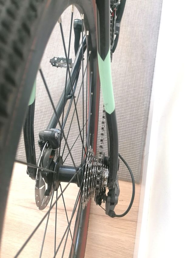 BH GRAVEL Aluminio Talla M Nueva