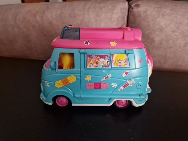 Furgone veterinario Pinypon con accessori