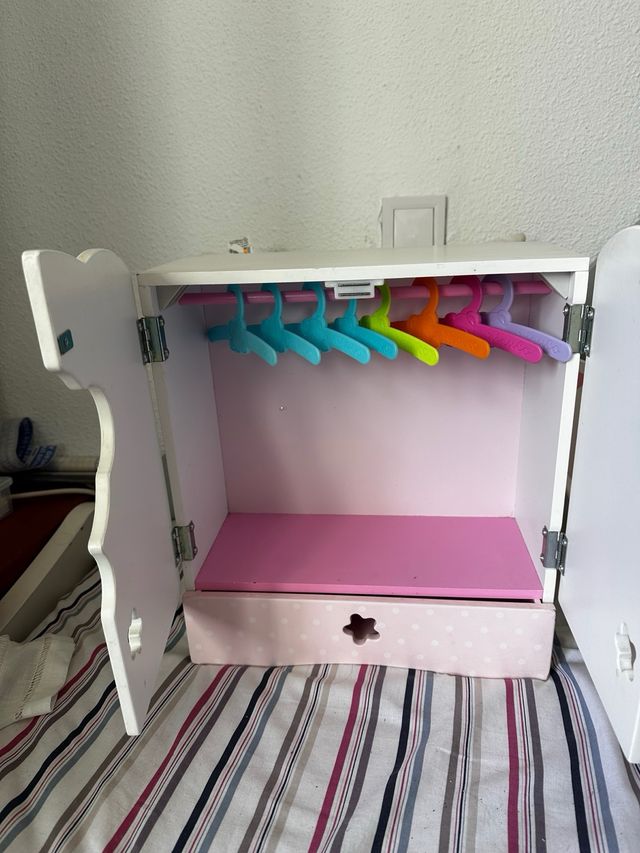 Armario, Cuna y Parque Nenuco