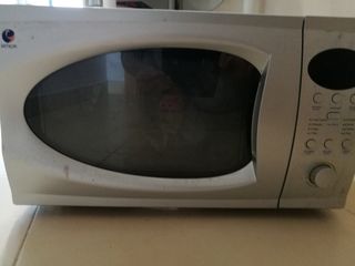 Microondas ARTRON
