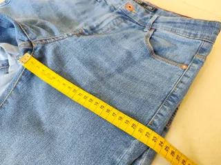 3 Calças de Ganga Rapaz (11-12 anos)