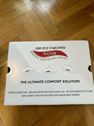 Zapatillas Skechers Arch Fit Negras 37.5