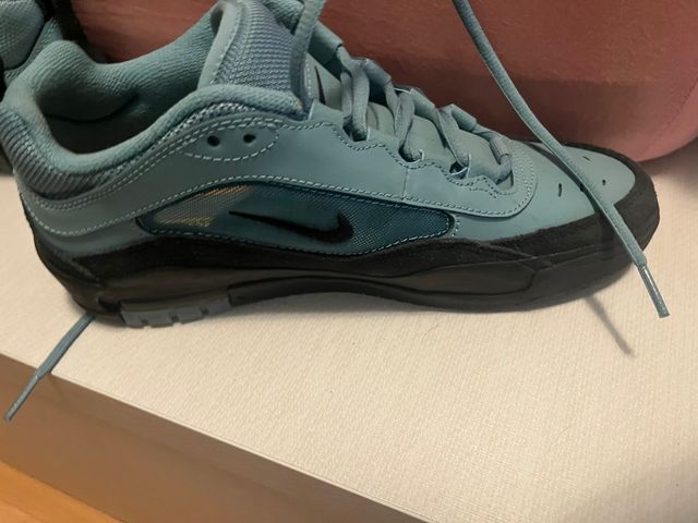 Zapatillas Nike Skate Negras y Azules