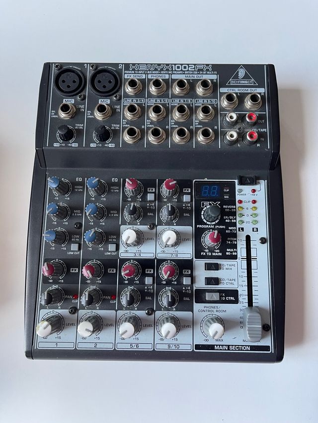Behringer Xenyx 1002FX Mezclador ( NO CABLE )