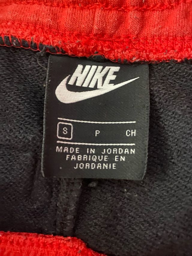 Pantalón corto Nike Swoosh Rojo/Negro