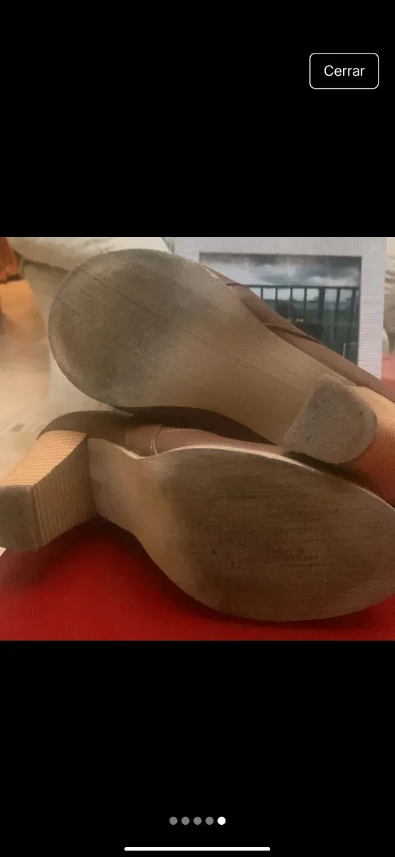 Botines marrones Inside tacón madera