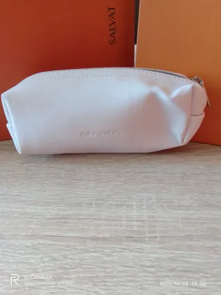 Estuche para gafas de sol rosa