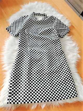 Vestido cuadros blanco y negro