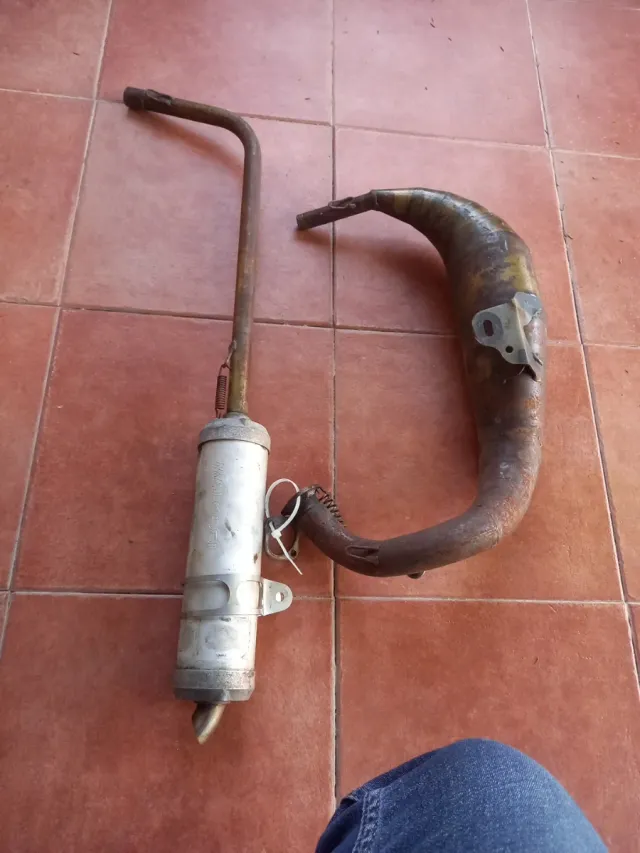 Escape MALOSSI Derbi GPR 50cc. Aprilia Rs 50cc