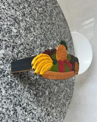 Servilletero de madera pintado a mano - Diseño