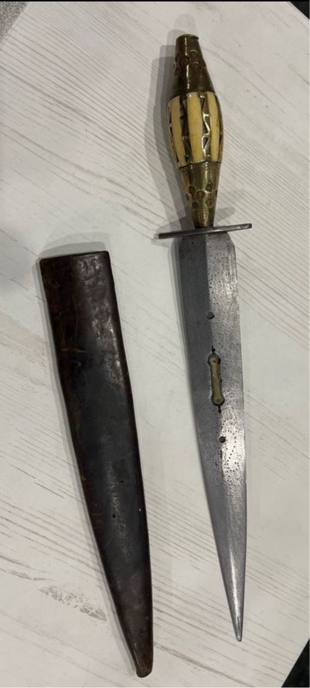 Daga antigua decorativa coleccionista