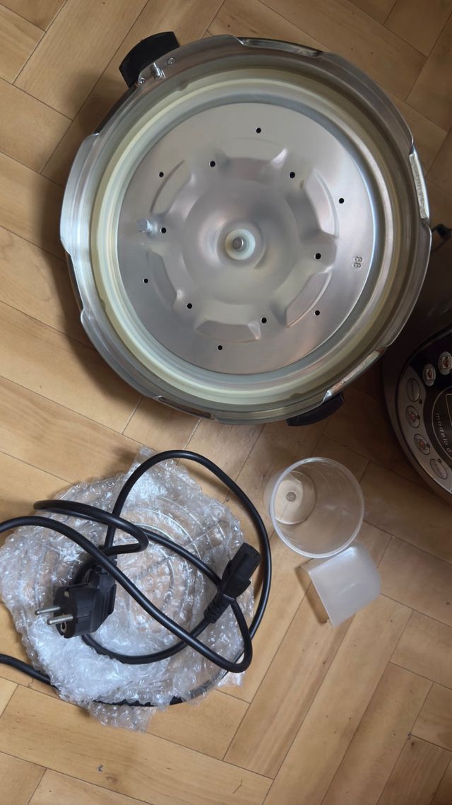 Olla Express Automática