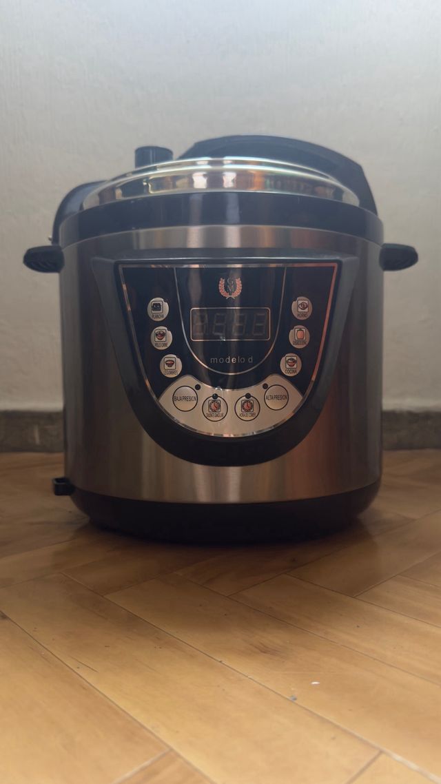 Olla Express Automática