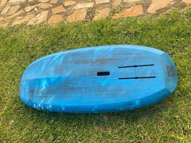 Tabla Wingfoil Flycat Dani Vallejo 100%Carbon 60 L