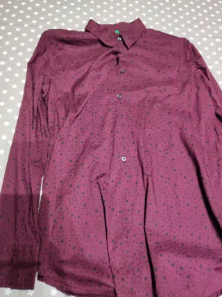 Camisa de mujer con estampado de estrellas