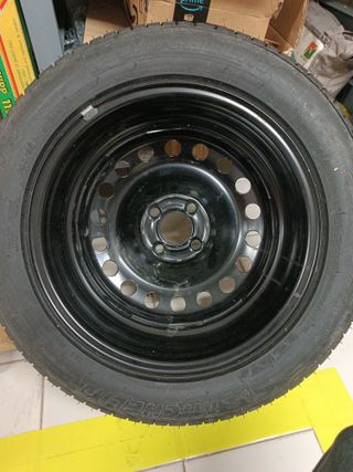 Llanta Hierro 4x100 con Neumático Michelin