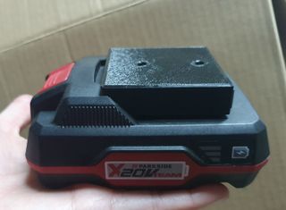 PARKSIDE 20 V –4 Soportes rectos para baterías