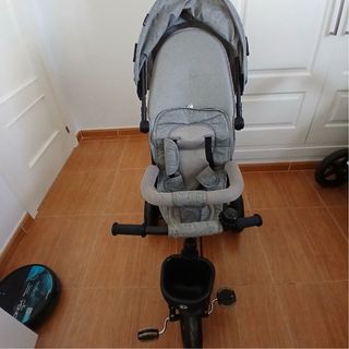 Triciclo Kinderkraft gris