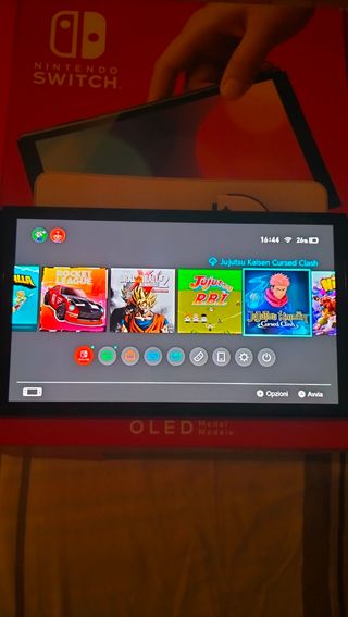 Nintendo Switch OLED in ottime condizioni!