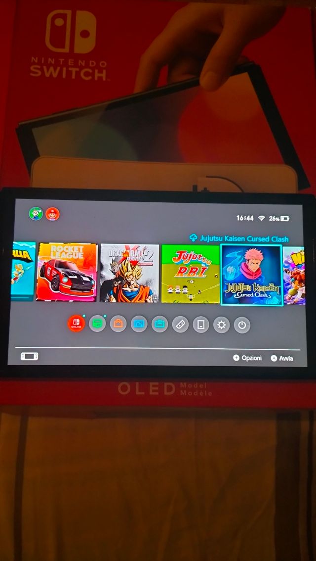 Nintendo Switch OLED in ottime condizioni!