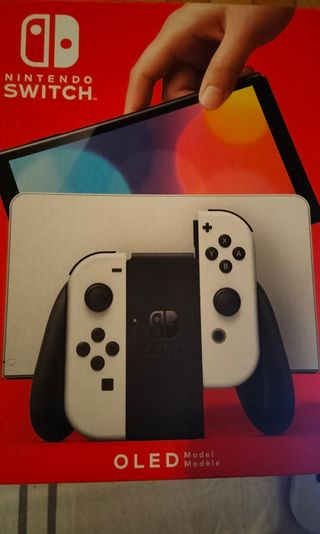 Nintendo Switch OLED in ottime condizioni!
