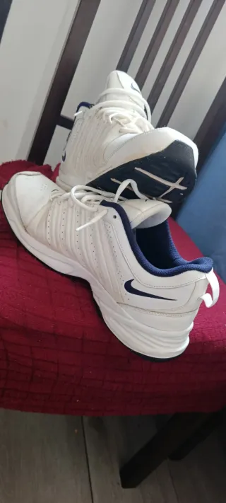 Zapatillas Nike Blancas y Azules Talla 42