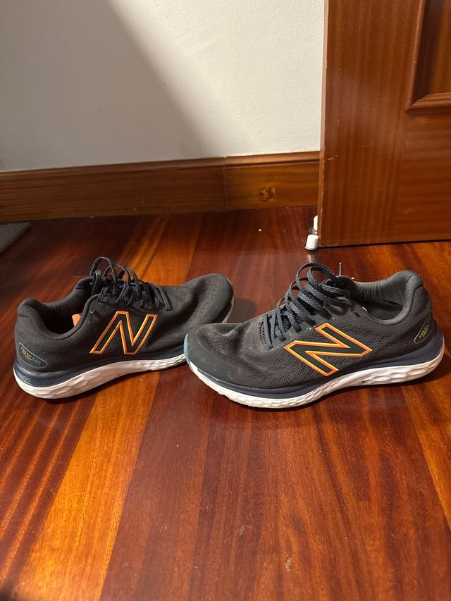 Zapatillas New Balance Negras Naranja