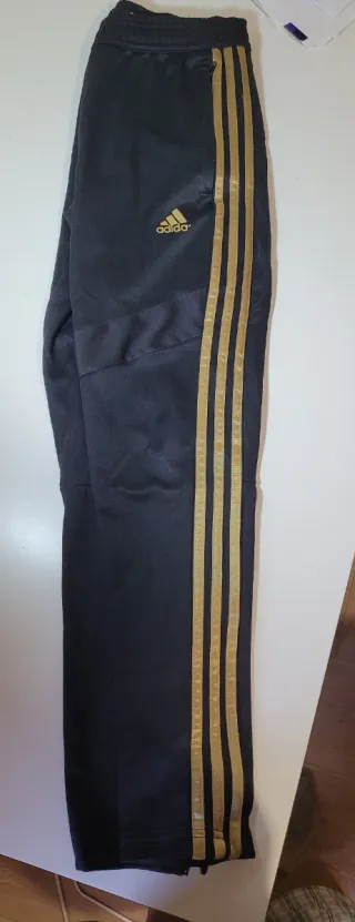 Pantalones Adidas Negro y Dorado