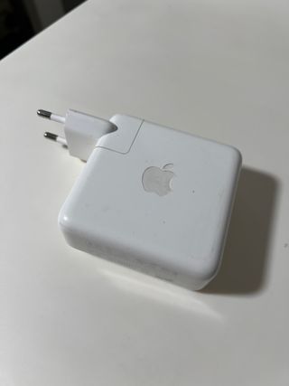 MacBook Pro 13 2020 Intel Core i5 16GB RAM