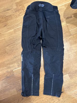 traje cordura levior, chaqueta y pantalón.