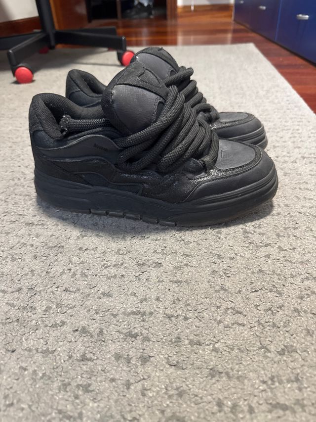 Zapatillas Bershka Negras