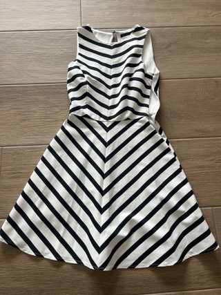 Vestido espalda descubierta