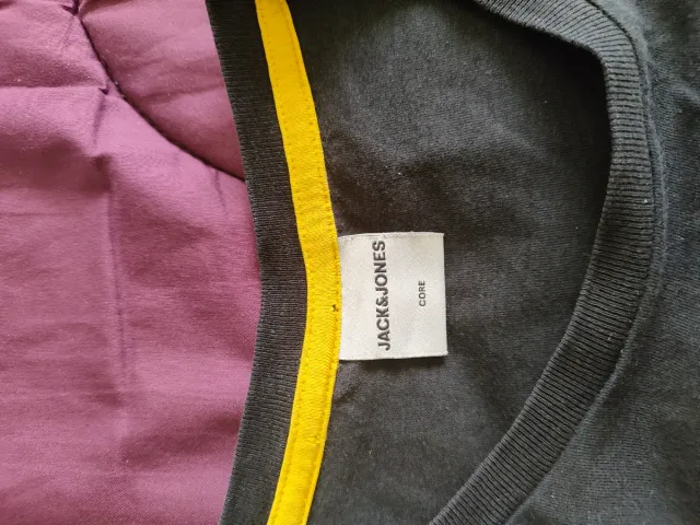 Camiseta Jack & Jones Negra Talla M