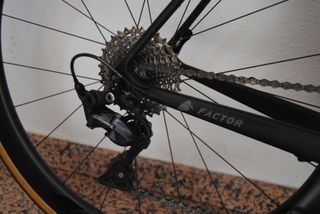 Bicicleta carretera Factor O2 Talla 54 M