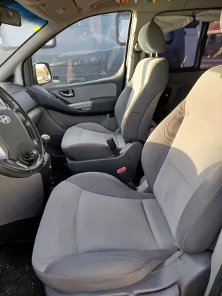 Hyundai H-1 2010 Camper