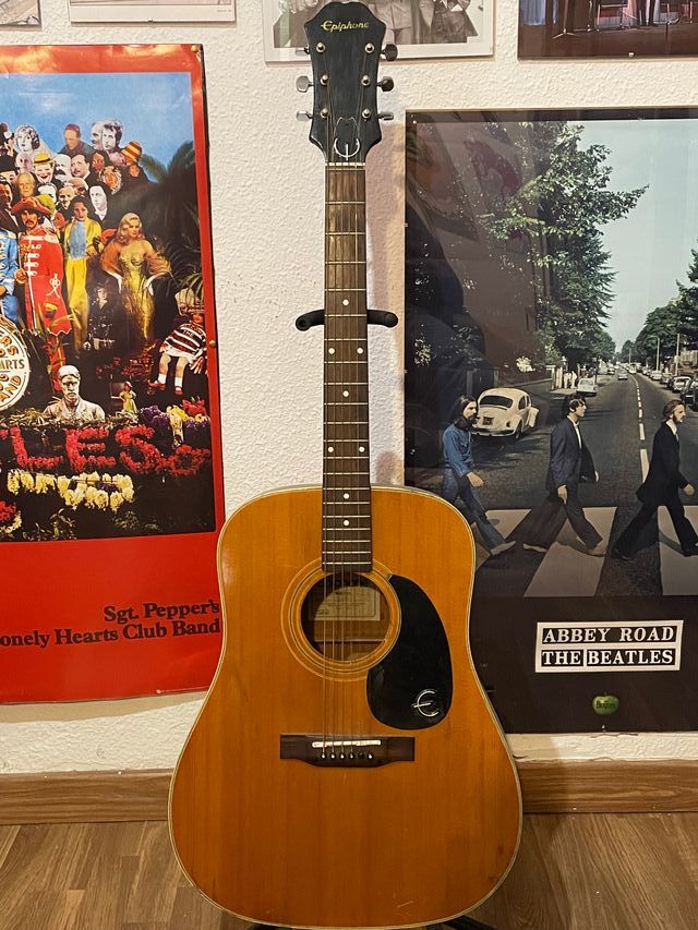 Epiphone PR-525N Dreadnought Acústica Japón 1977