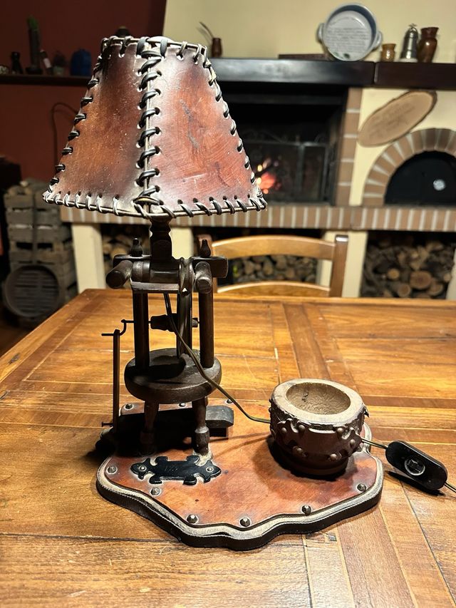 Lampada Steampunk Pelle Metallo Legno