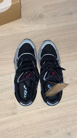 Asics Gel NYC Negro/Plata