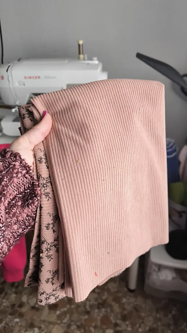 Bolso de mano boca de lobo rosa