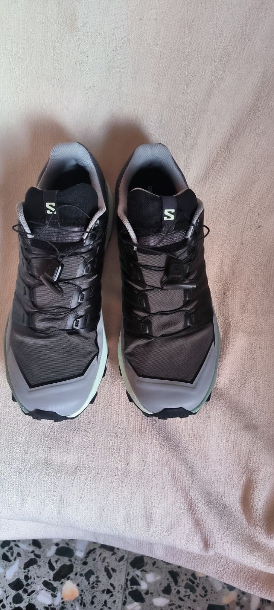 Zapatilla Salomon THUNDERCROSS Negra/Gris