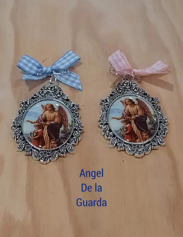 Medallón Cuna Angel de la Guarda y OTROS.